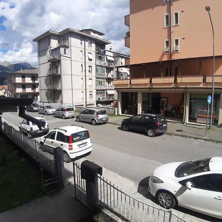 Appartamento Centrale Fino A 8 Posti Letto Pontremoli Exterior photo